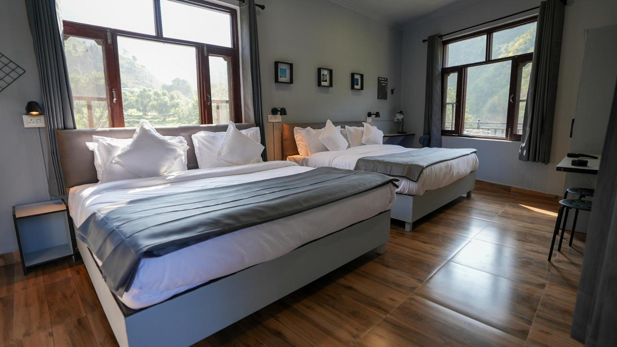 Sort By Stays, Kareri Dharamshala Exterior foto
